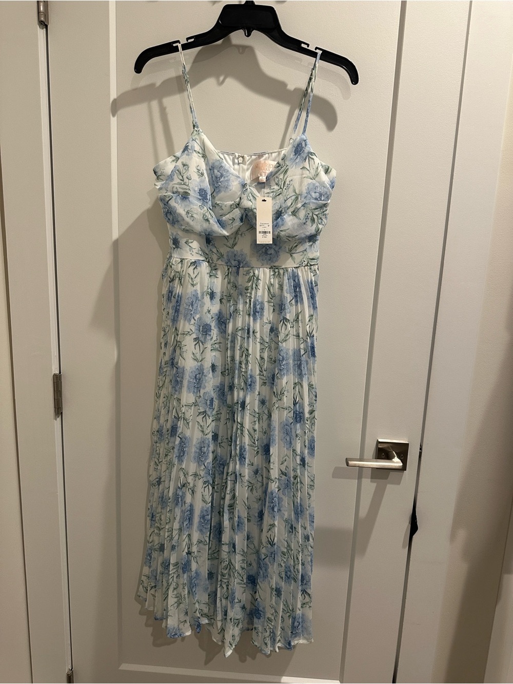 Women’s Blue Floral Spaghetti-Strap Dress - Picture 11 of 12